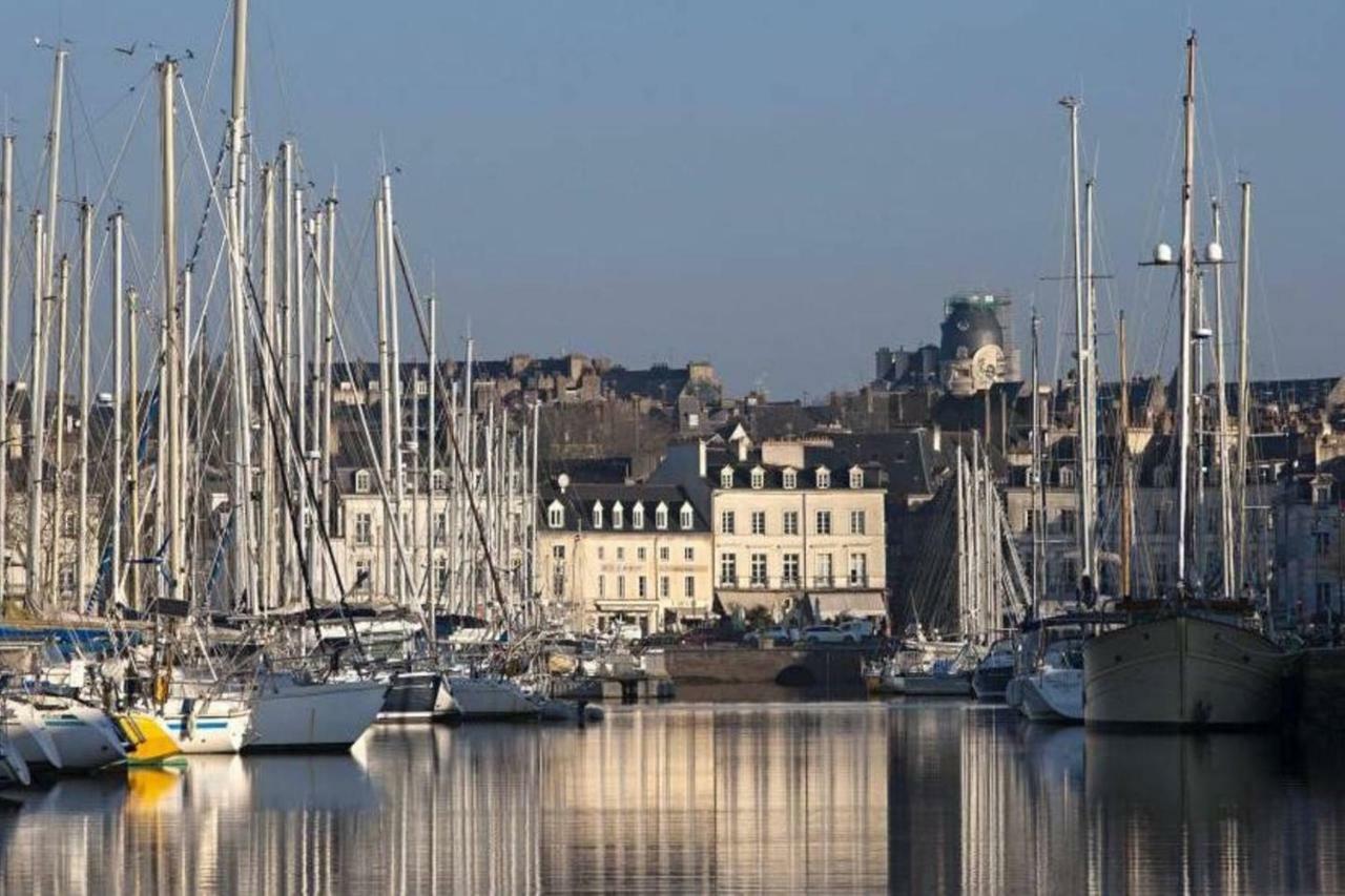 Stop 100M Du Port-Parking Gratuit A 5Mn فان المظهر الخارجي الصورة